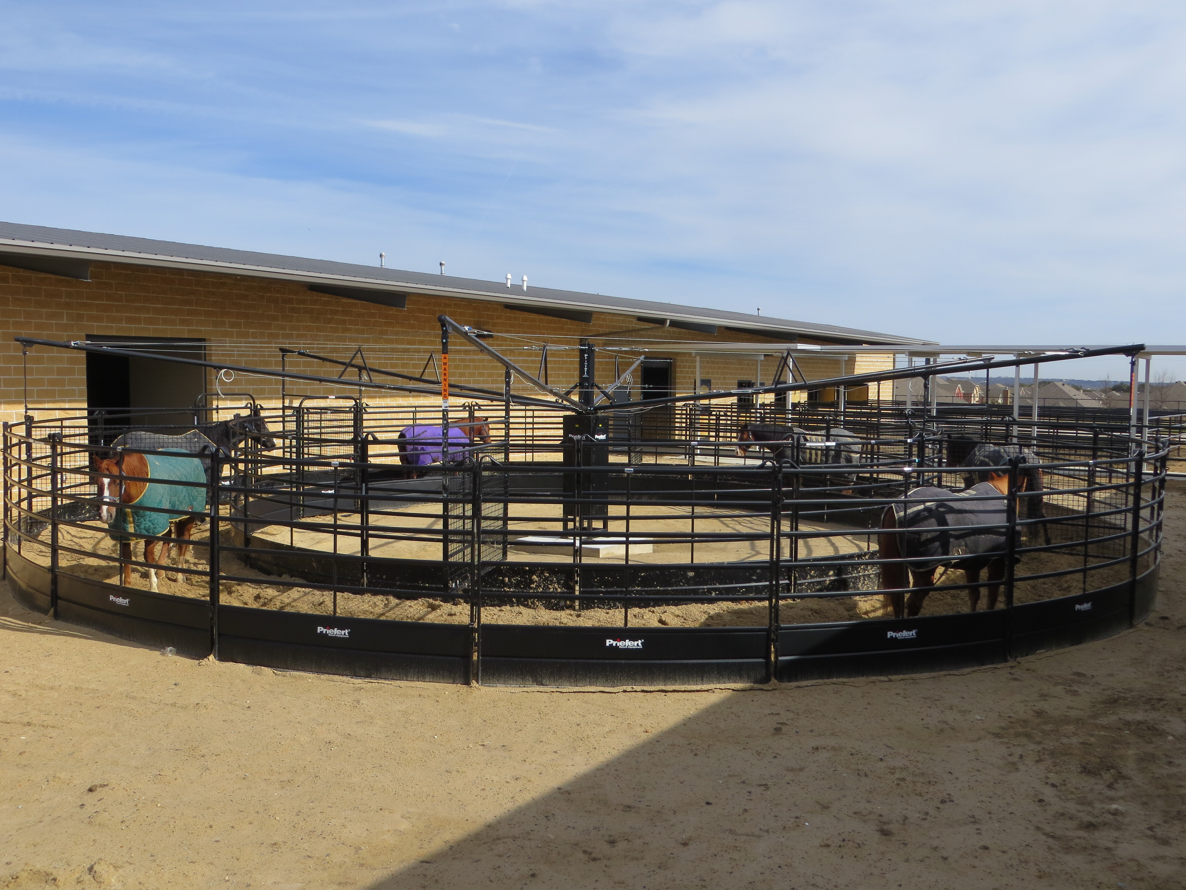 HW Mounted Patrol01.JPG