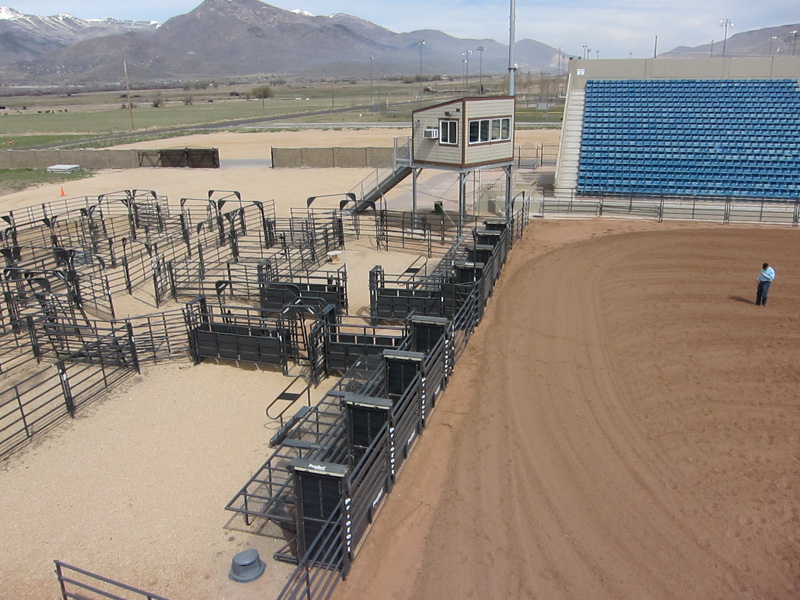 Rodeo Chute Pens 072.jpg