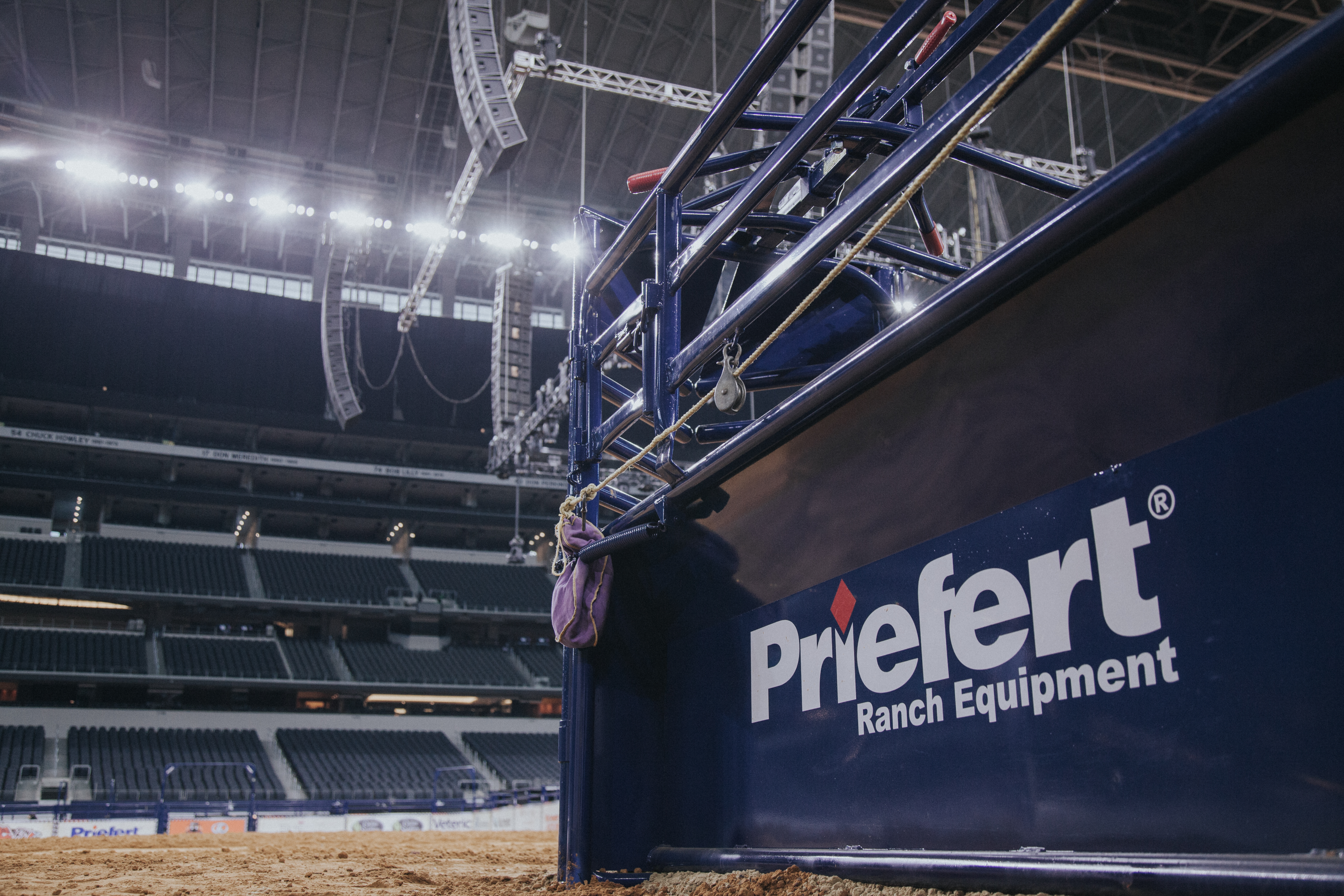 RC98C TheAmerican 02.jpg